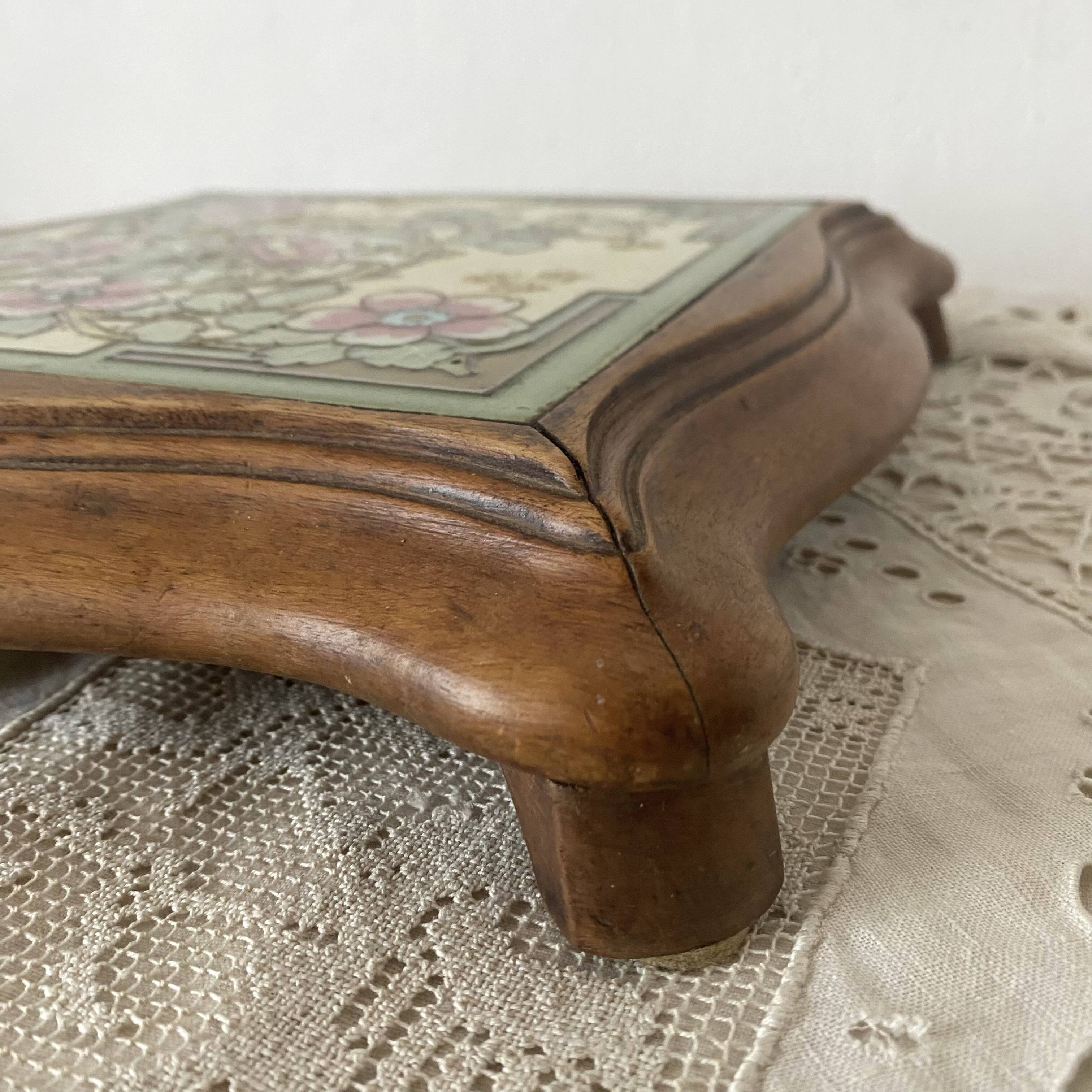 Art Nouveau wood and ceramic trivet