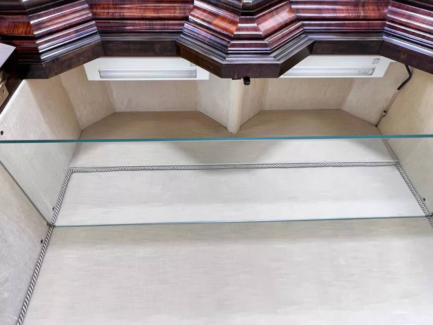 Baroque-style backlit display cabinet in wood, glass and velvet