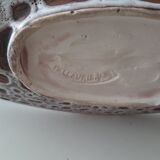 Ravier with handle