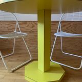 Formica Round Table 1970