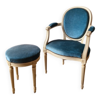 Fauteuil médaillon et tabouret style Louis XVI