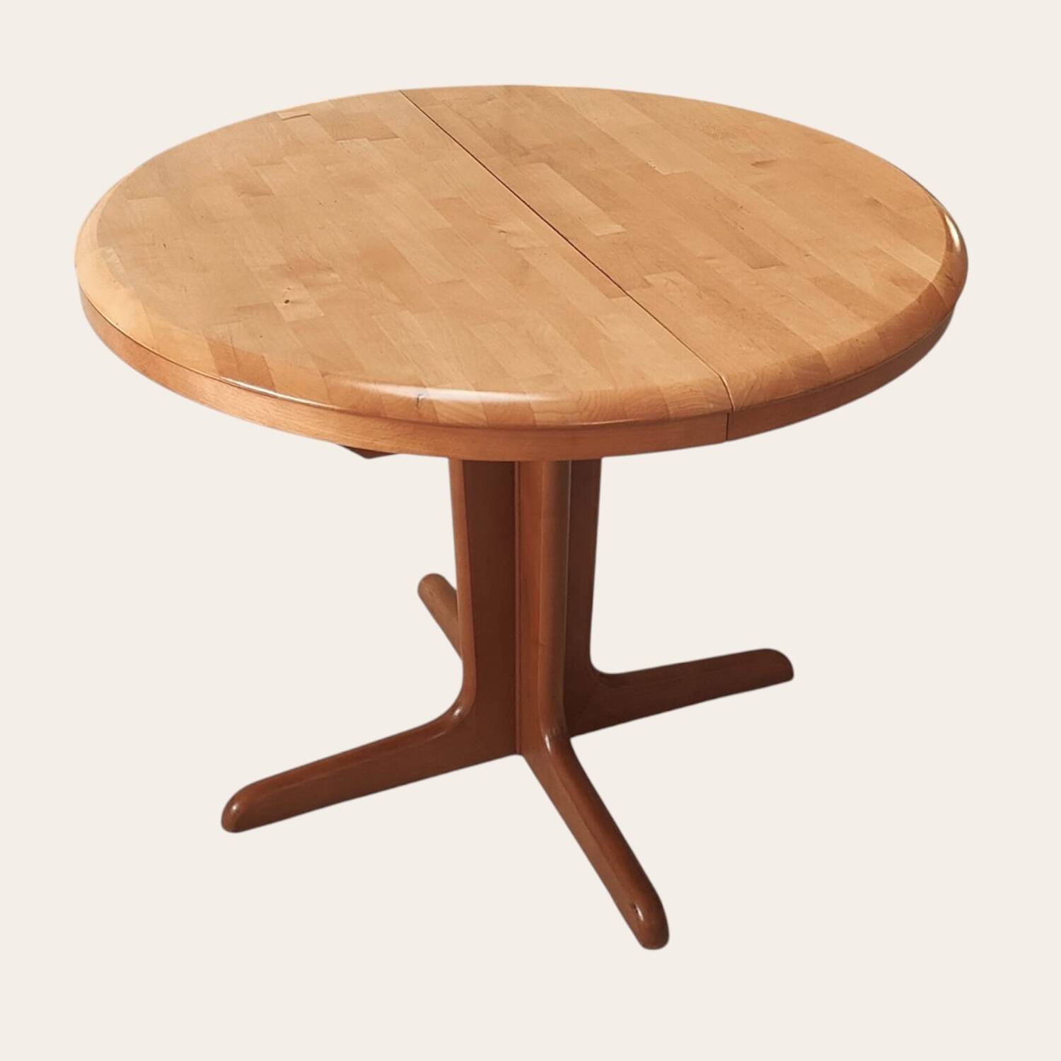 Extendable dining table, 70s