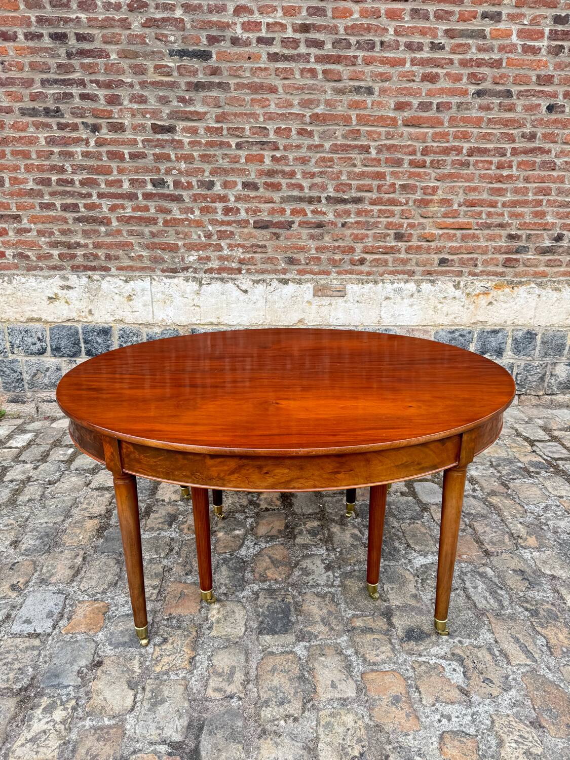 Table de salle à manger en acajou massif d’époque Louis XVI XVIII eme