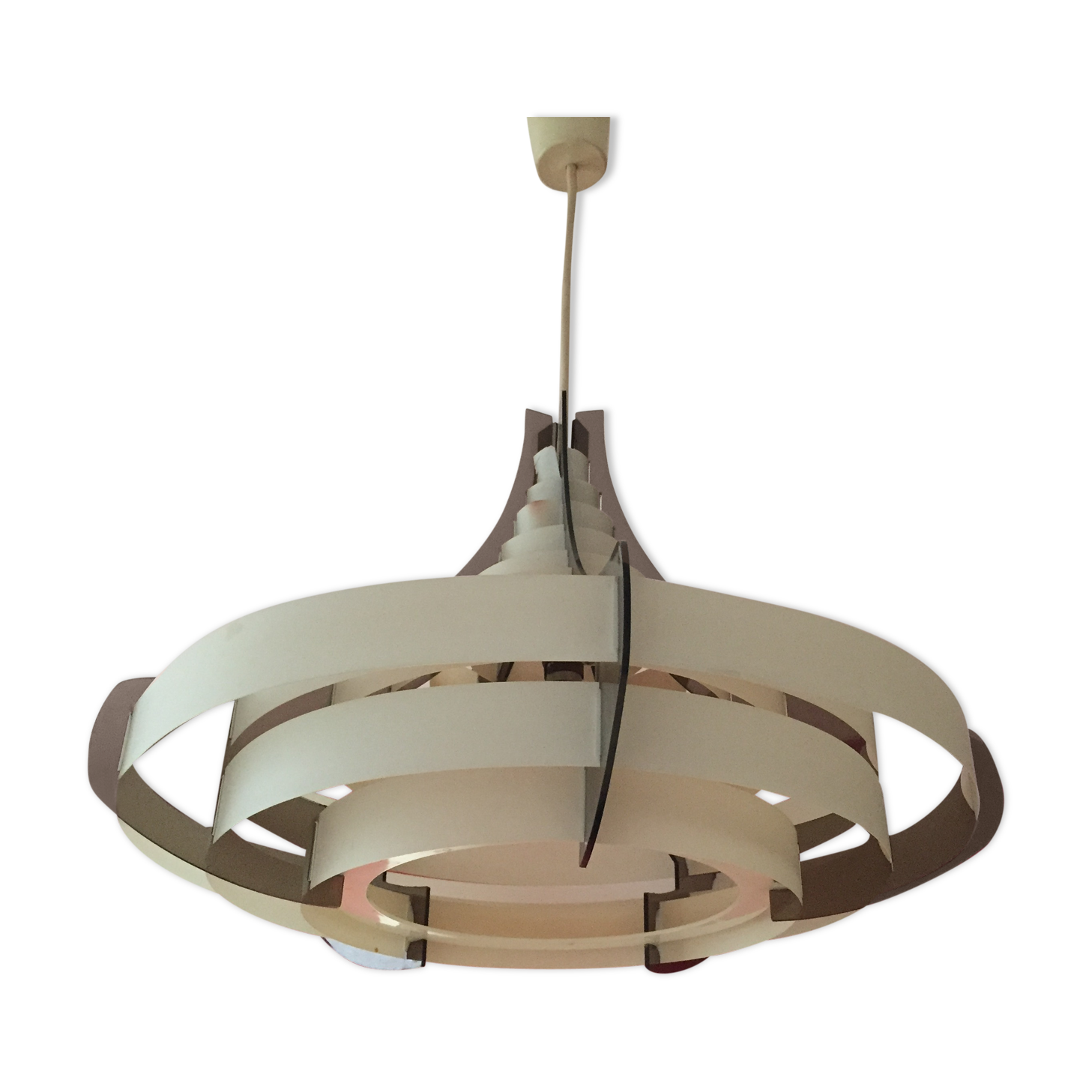 Lustre scandinave Morten Goettler