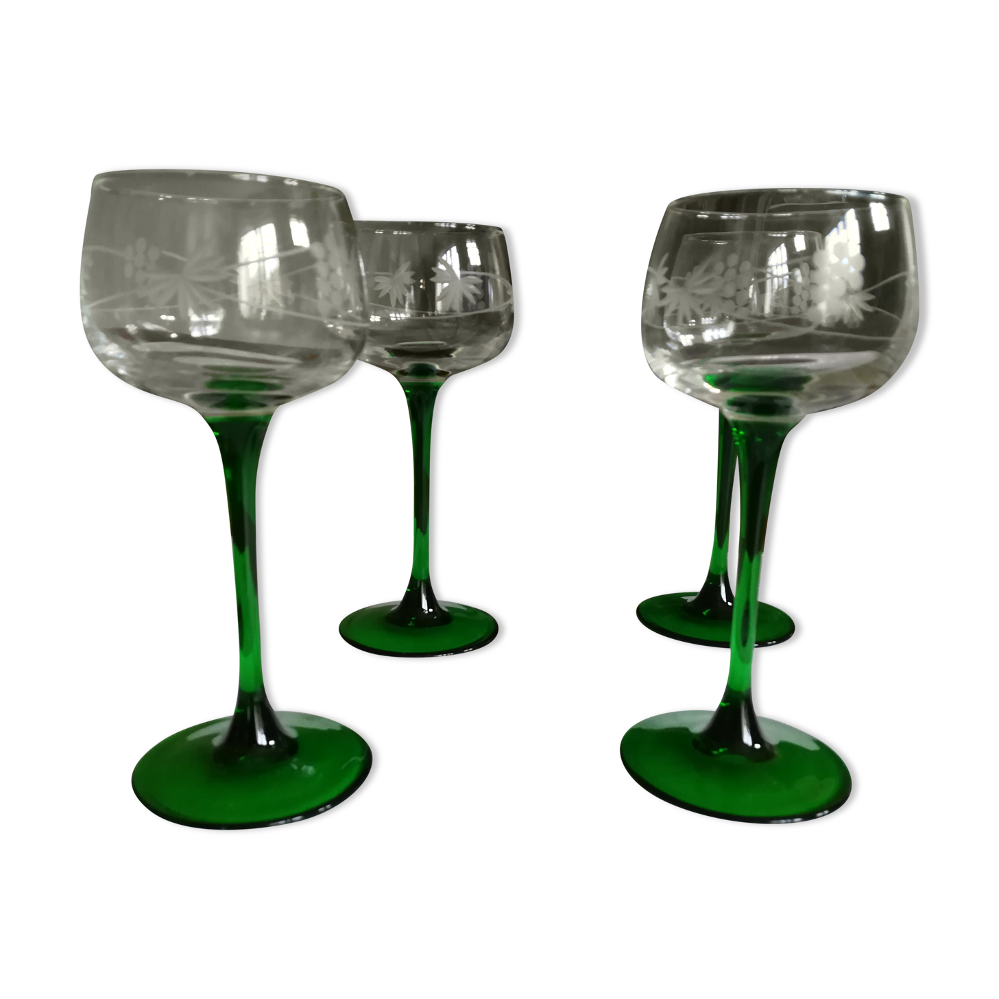 4 engraved Alsace wine glasses green feet