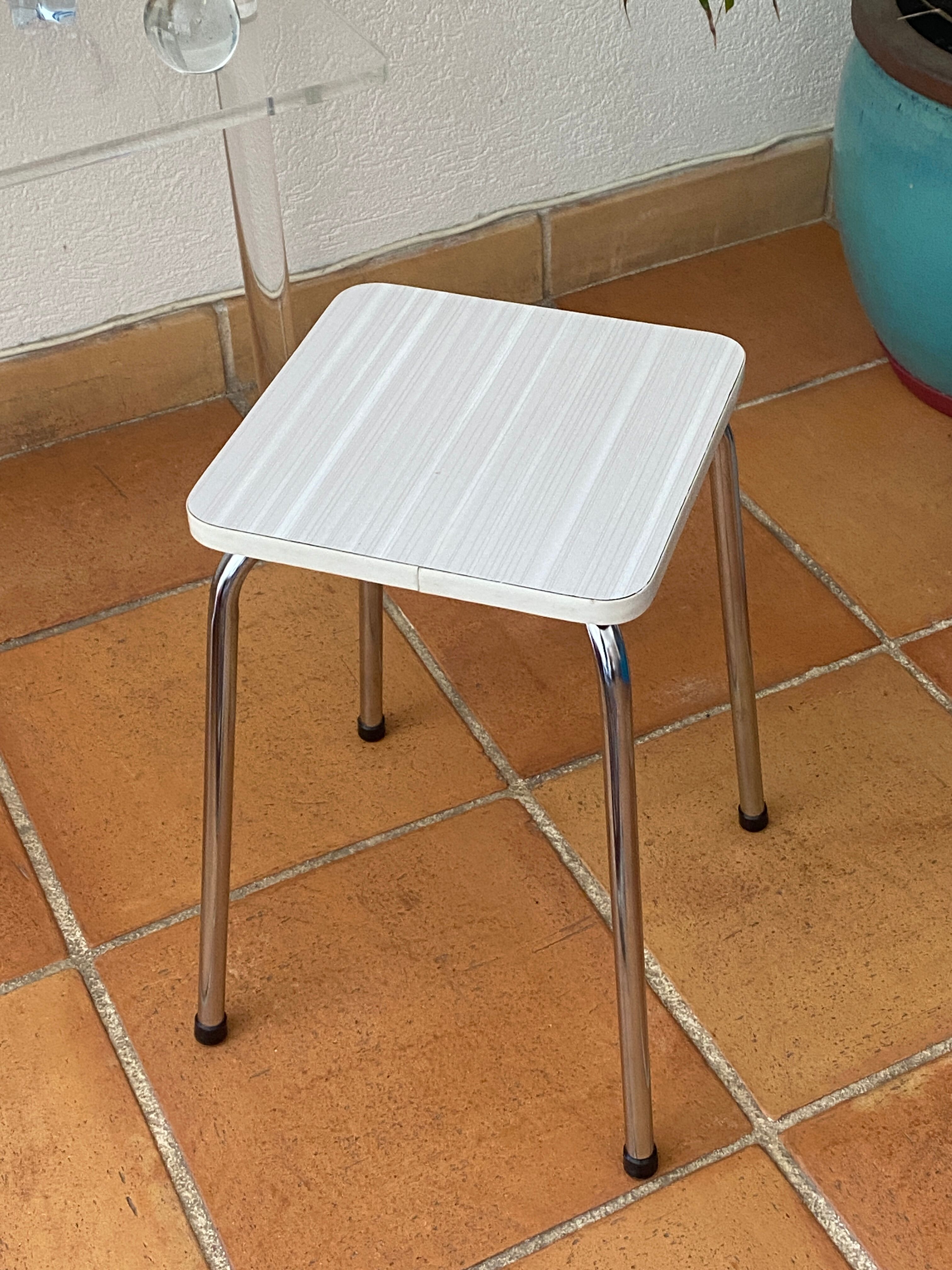 Tabouret en Formica