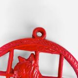 Red cast iron trivia cat décor