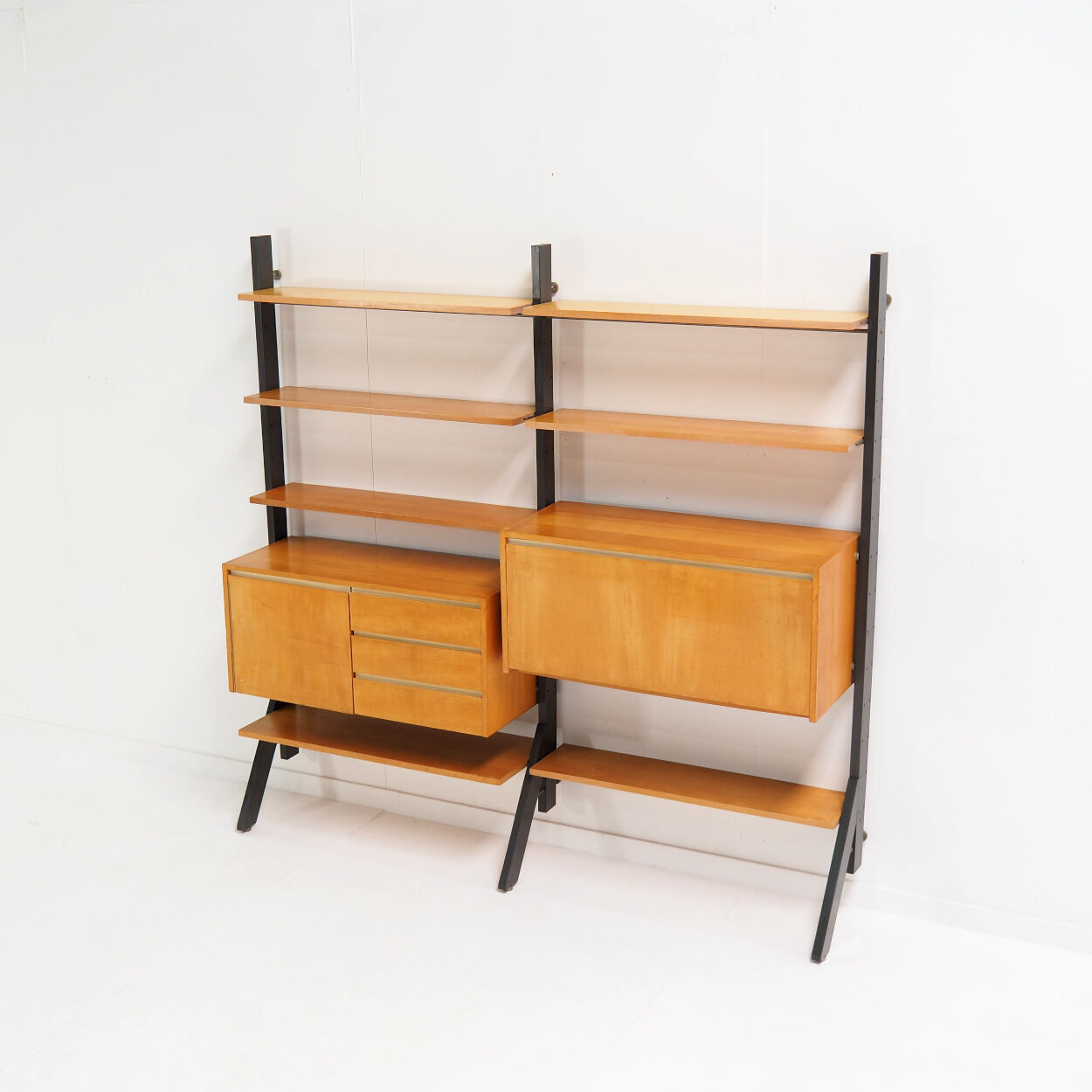 Dutch 1950s wall unit by Kho Liang Ie for Fristo