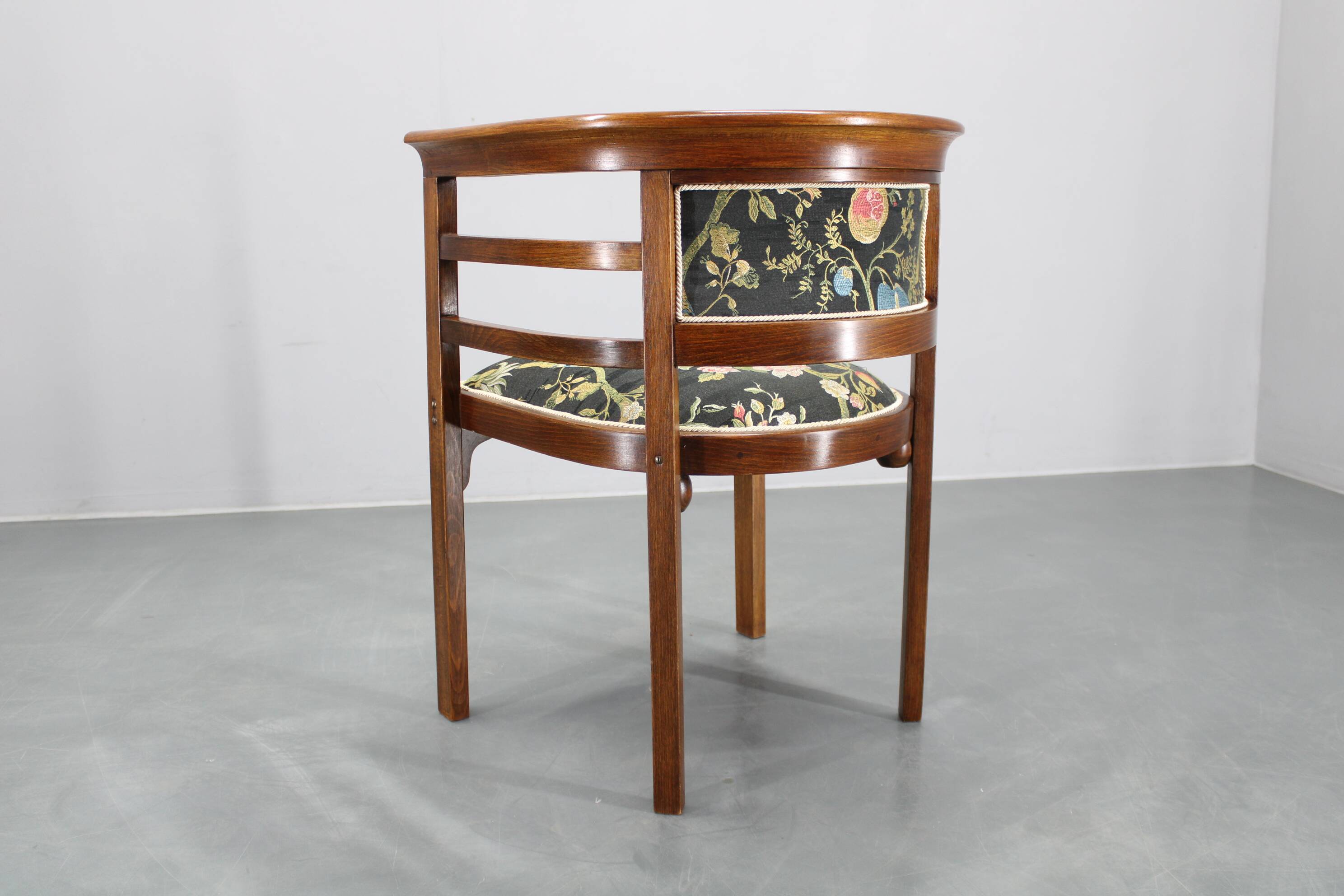1930s Thonet restored armchair, Czechoslovakia