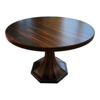 Elegant Extendable Dining Table in Macassar, Italy, 1970s