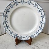 plat rond en Terre de Fer bleu U&C Digoin Sarreguemines modèle Les Ternes fin XIXème
