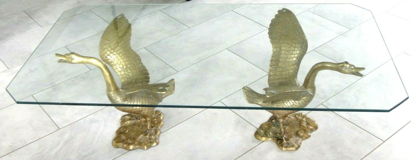 Coffee table swans hollywood regency swan brass design 1960