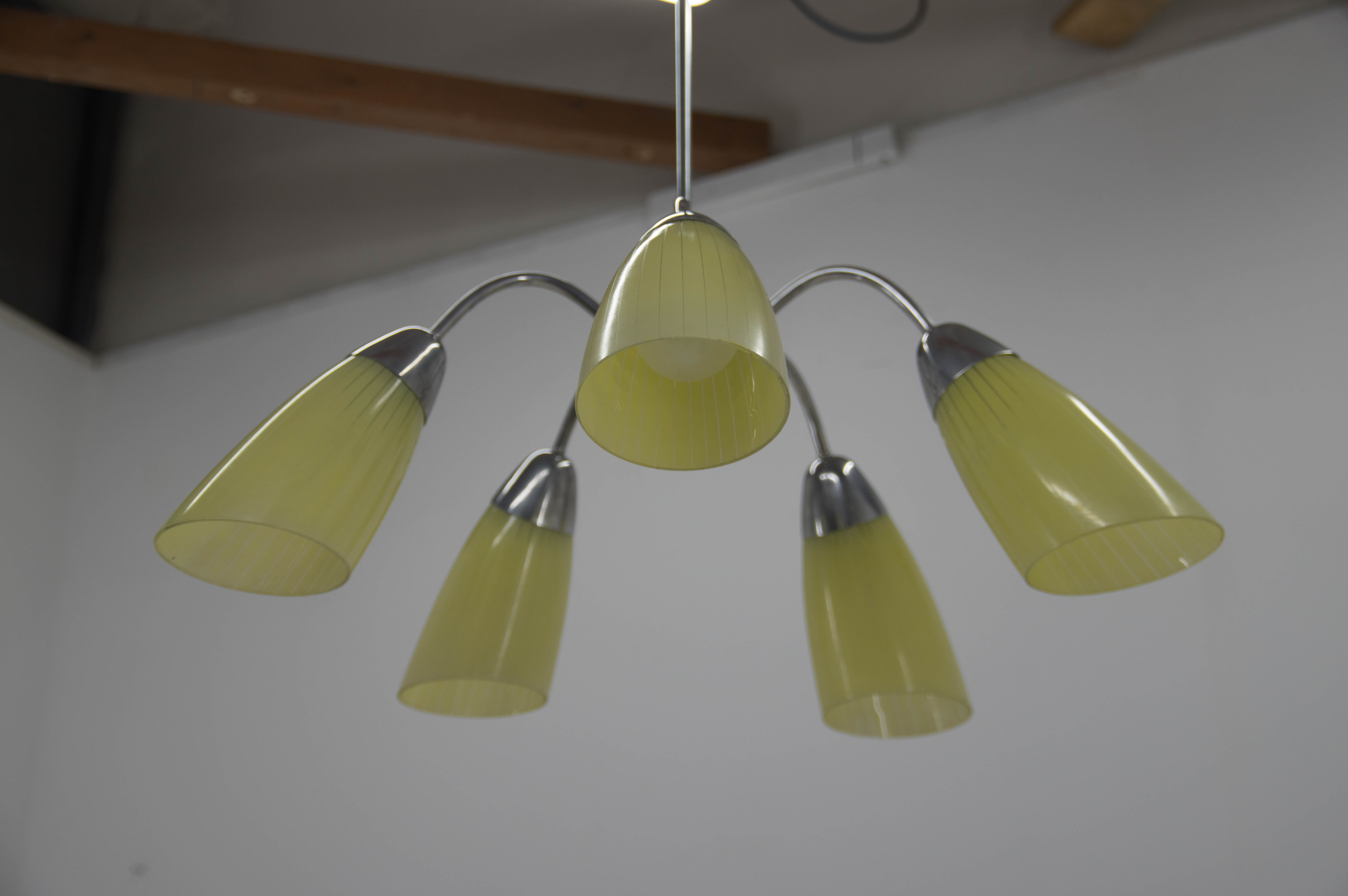 Mid-century 5-flamming chandelier, 1950s