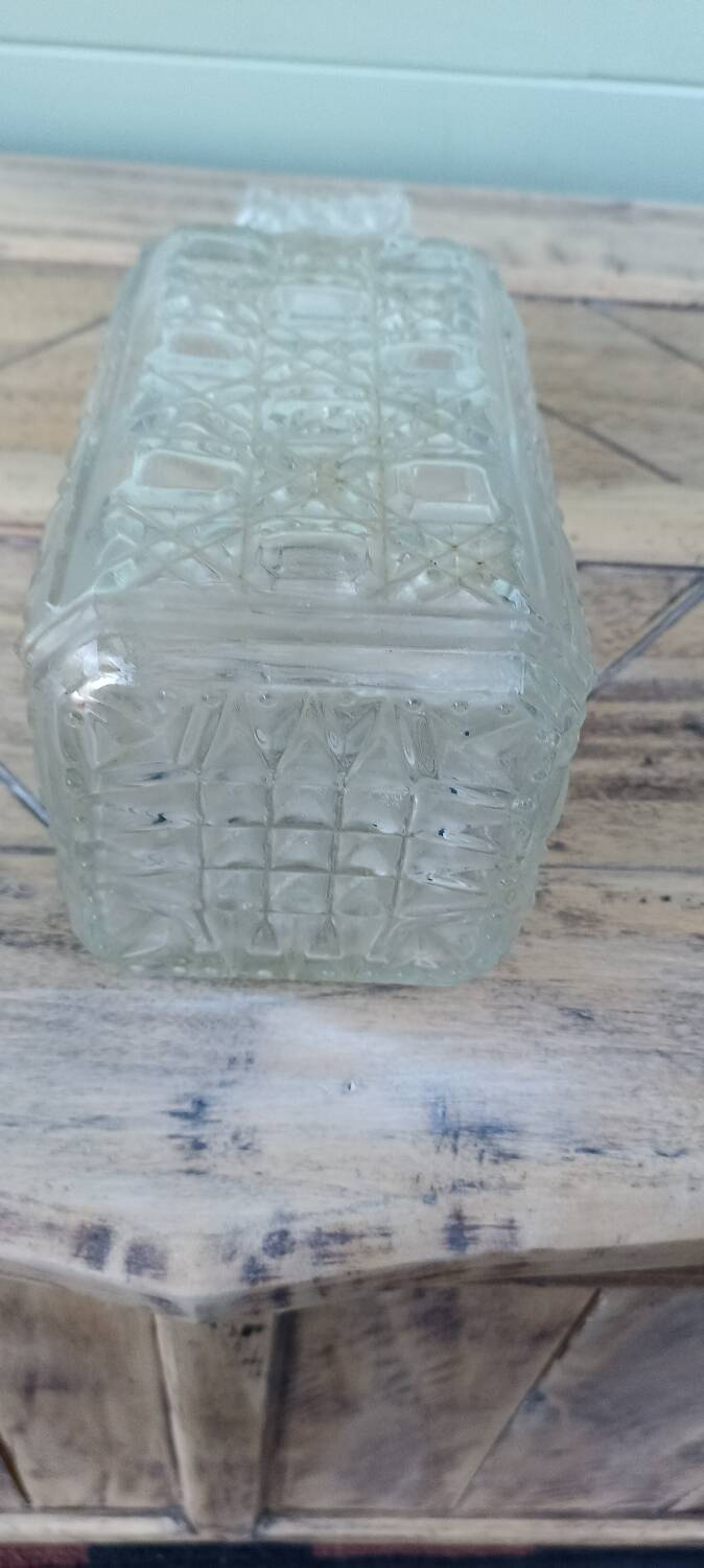 Glass whisky carafe