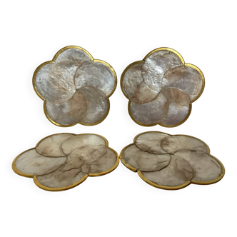 Four mother-of-pearl flower coasters