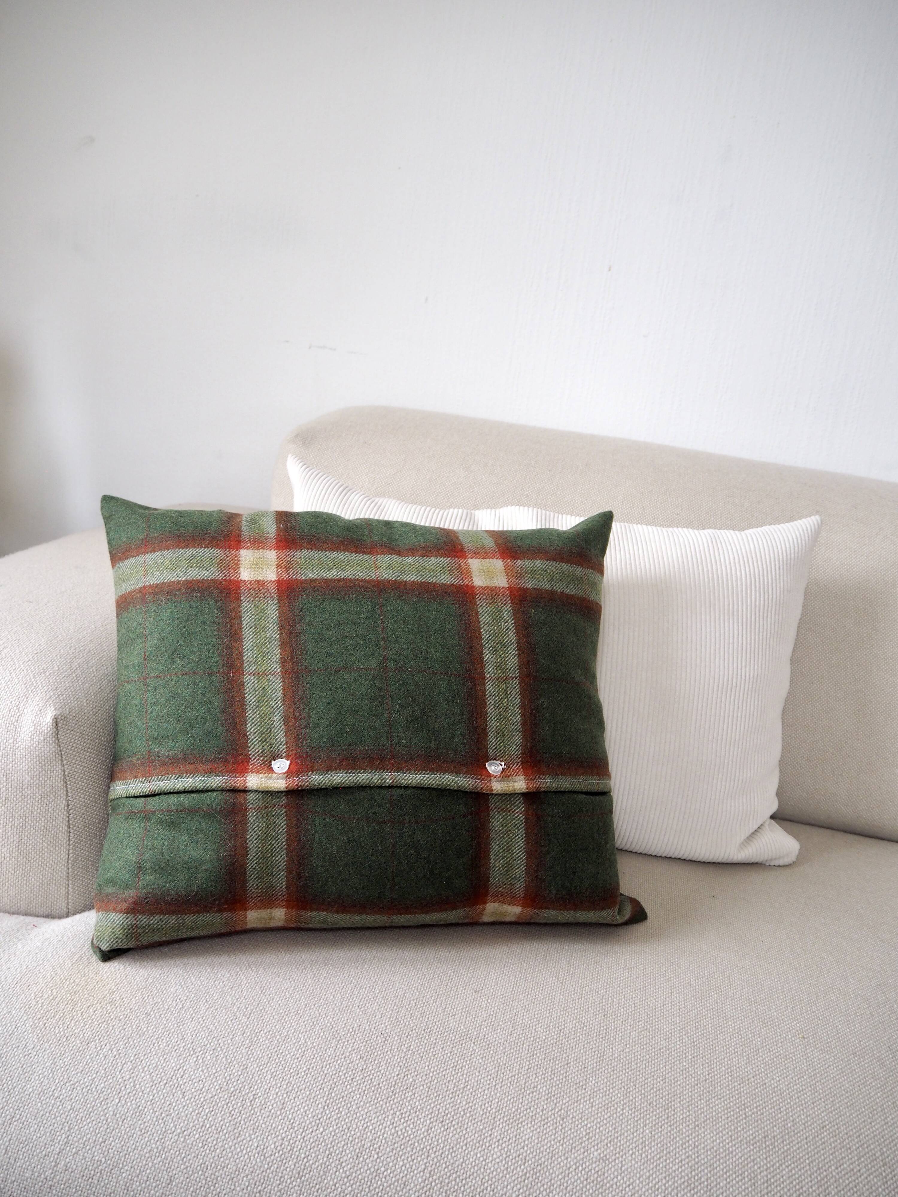 Tartan cushion cover