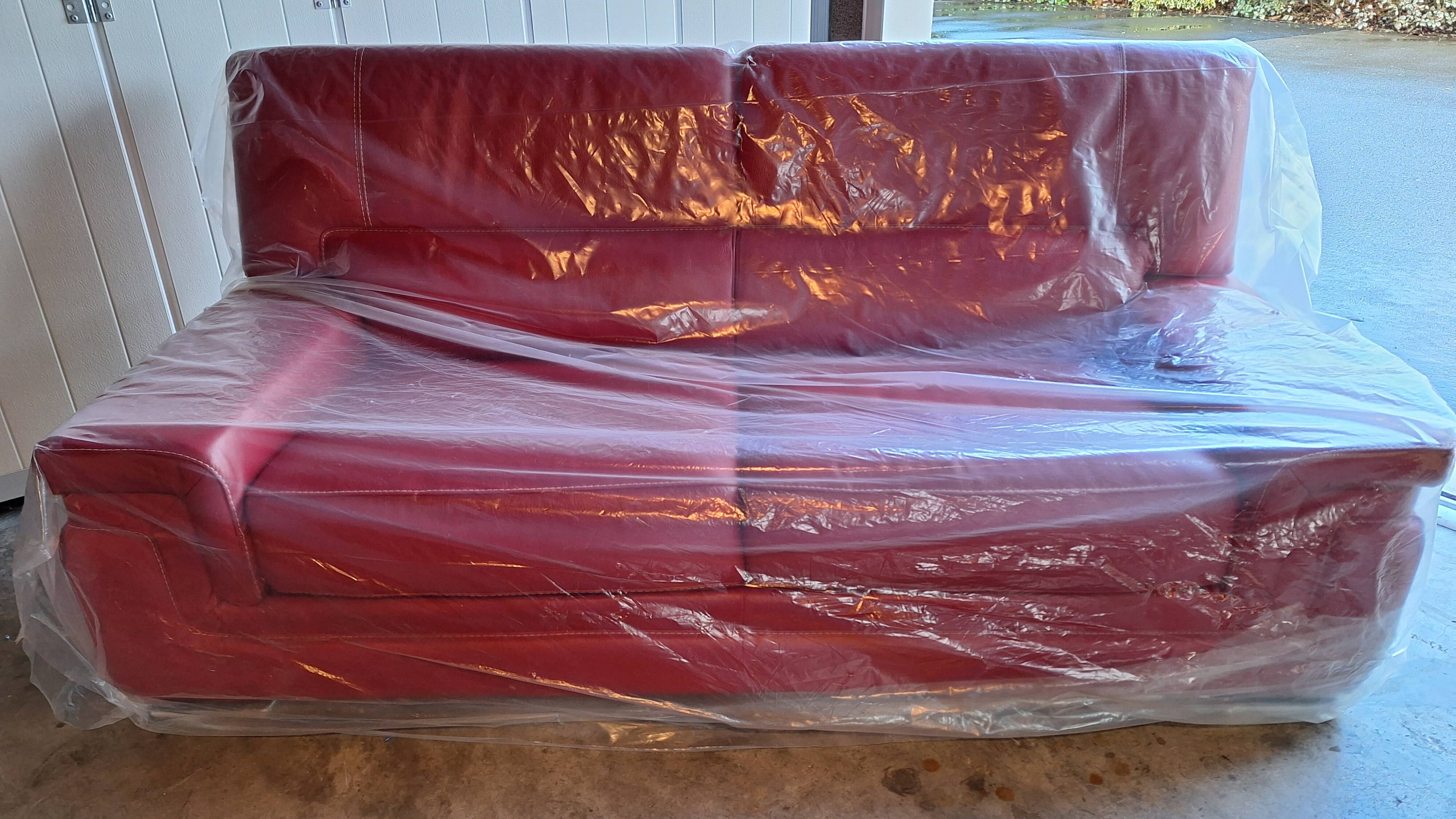 Chateau d'Ax red buffalo leather 3-seater sofa