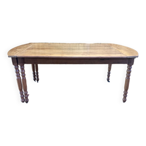 Table de ferme en noyer