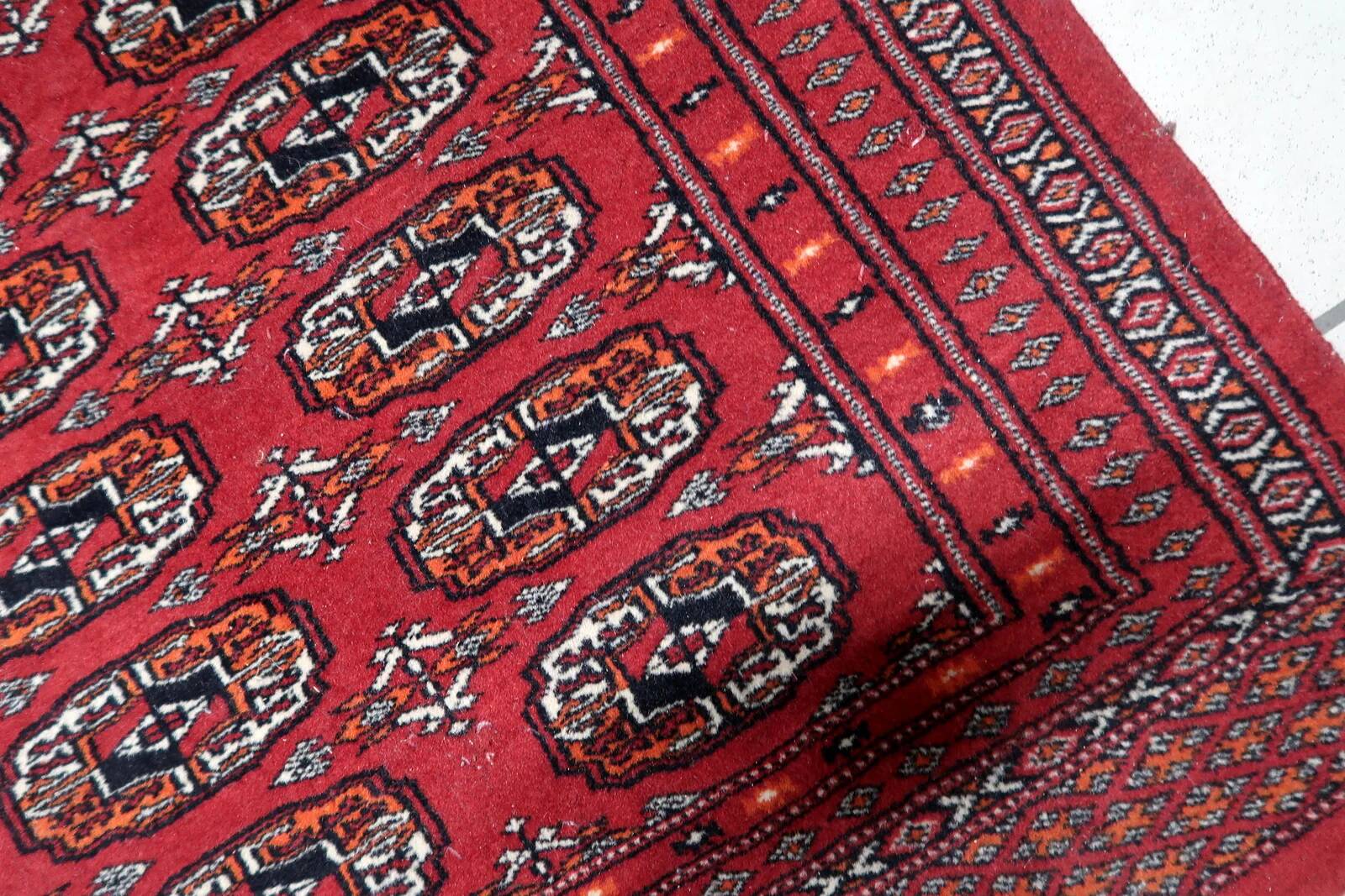 Handmade vintage Uzbek Bukhara rug 86cm x 125cm, 1960s