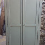 Paris wardrobe patina green guarigue