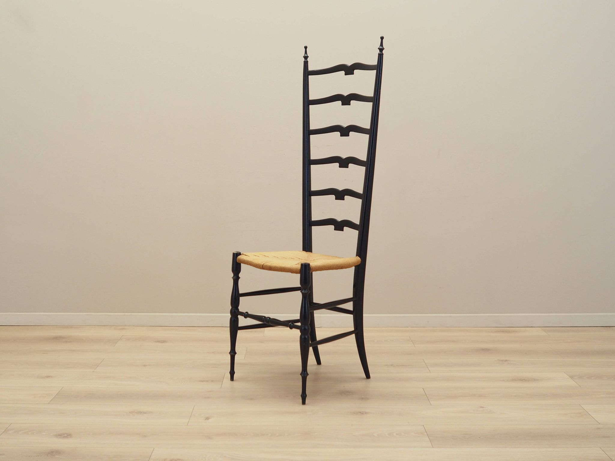 Beech chair, Italian design, 1950s, designer: Gio Ponti, manufacturer: Chia