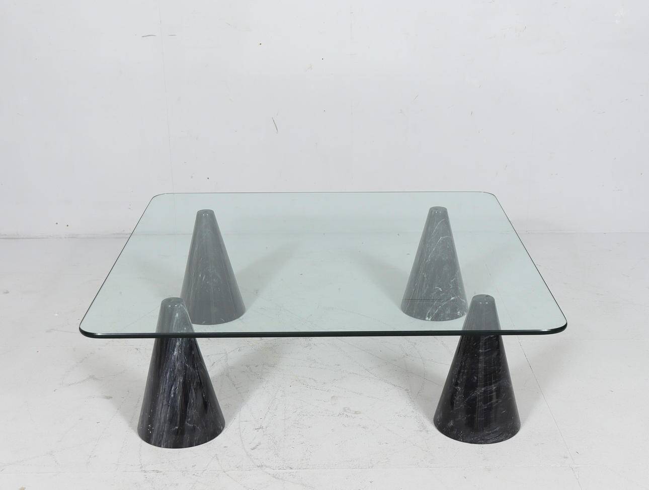 Massimo/Lella Vignelli. In the style of. Coffee table, marble, Italy, 1980s.
