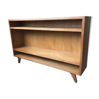 Small oak shelf, work of the 50s.