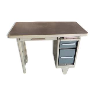 Bureau en métal des années 60 fabrication par RCB
