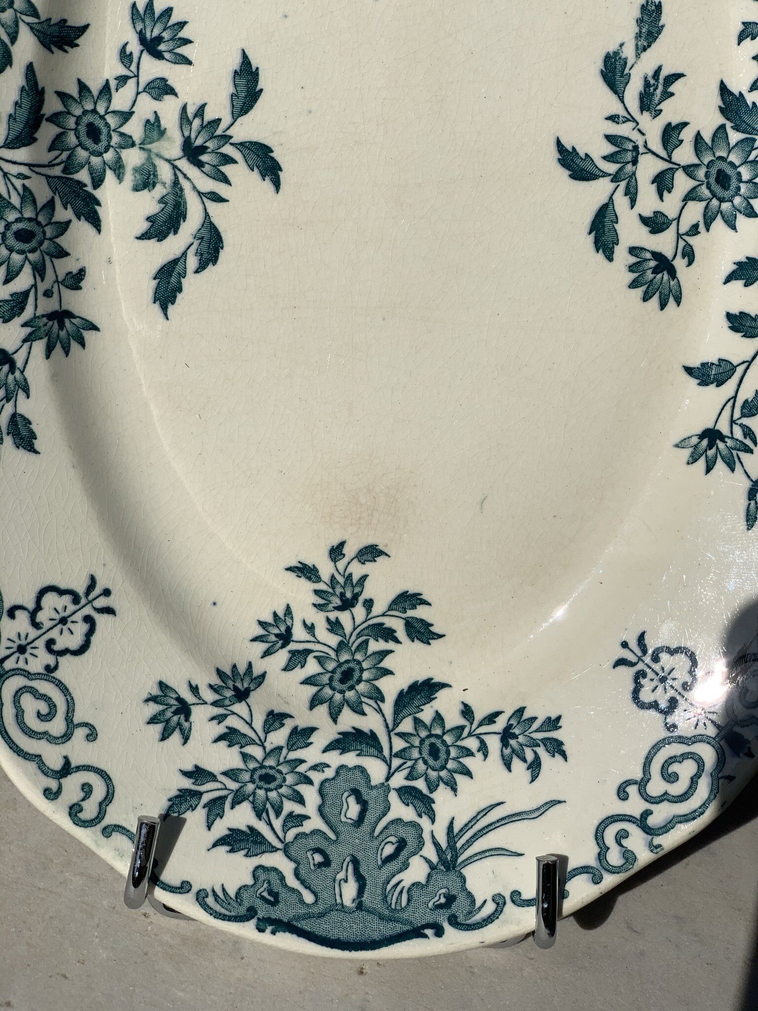 Old earthenware oblong dish, Sarreguemines service Moscow 1900-1925