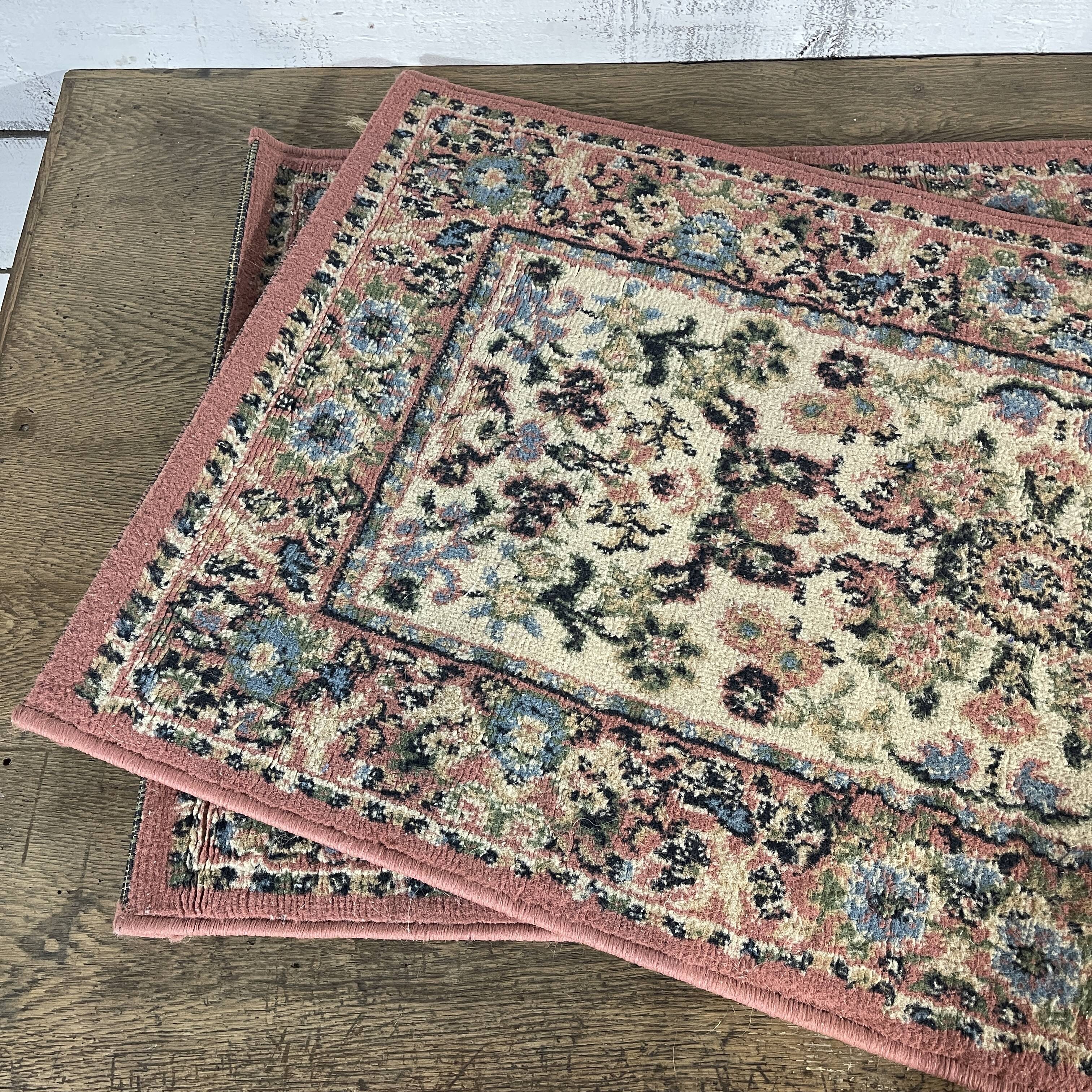 Pair of old rugs 110x60