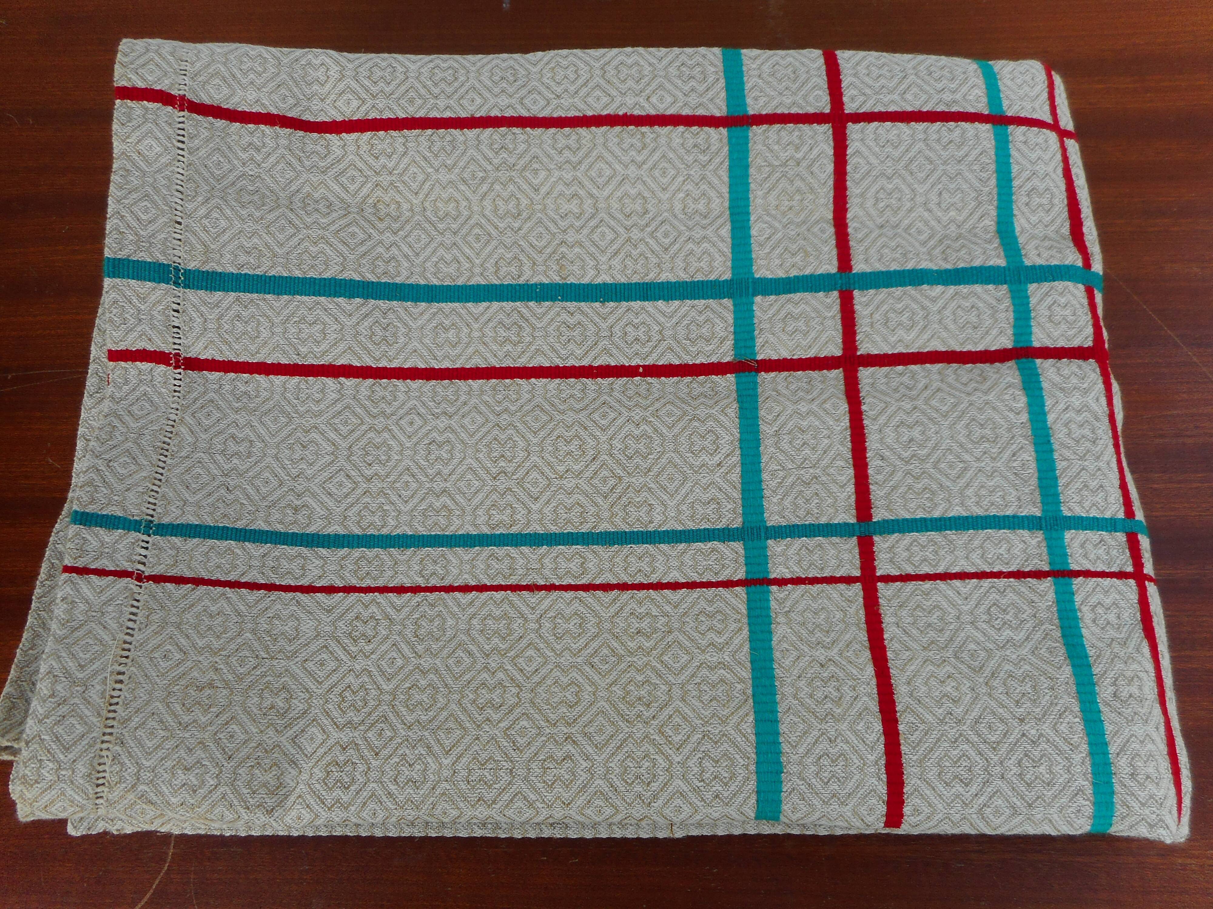 Basque tablecloth red and green stripes