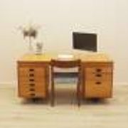 Bureau exécutif avec neuf tiroirs et surface extensible, placage de teck, Nipu, Danemark, années 1970