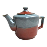 Ceramic teapot
