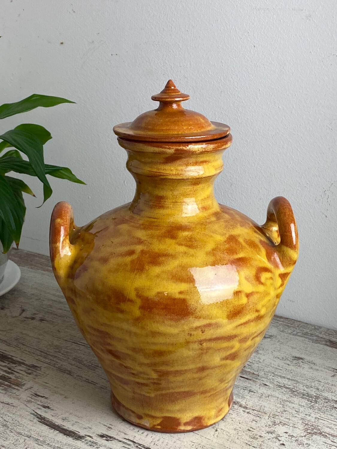 Glazed ceramic vinegar bowl