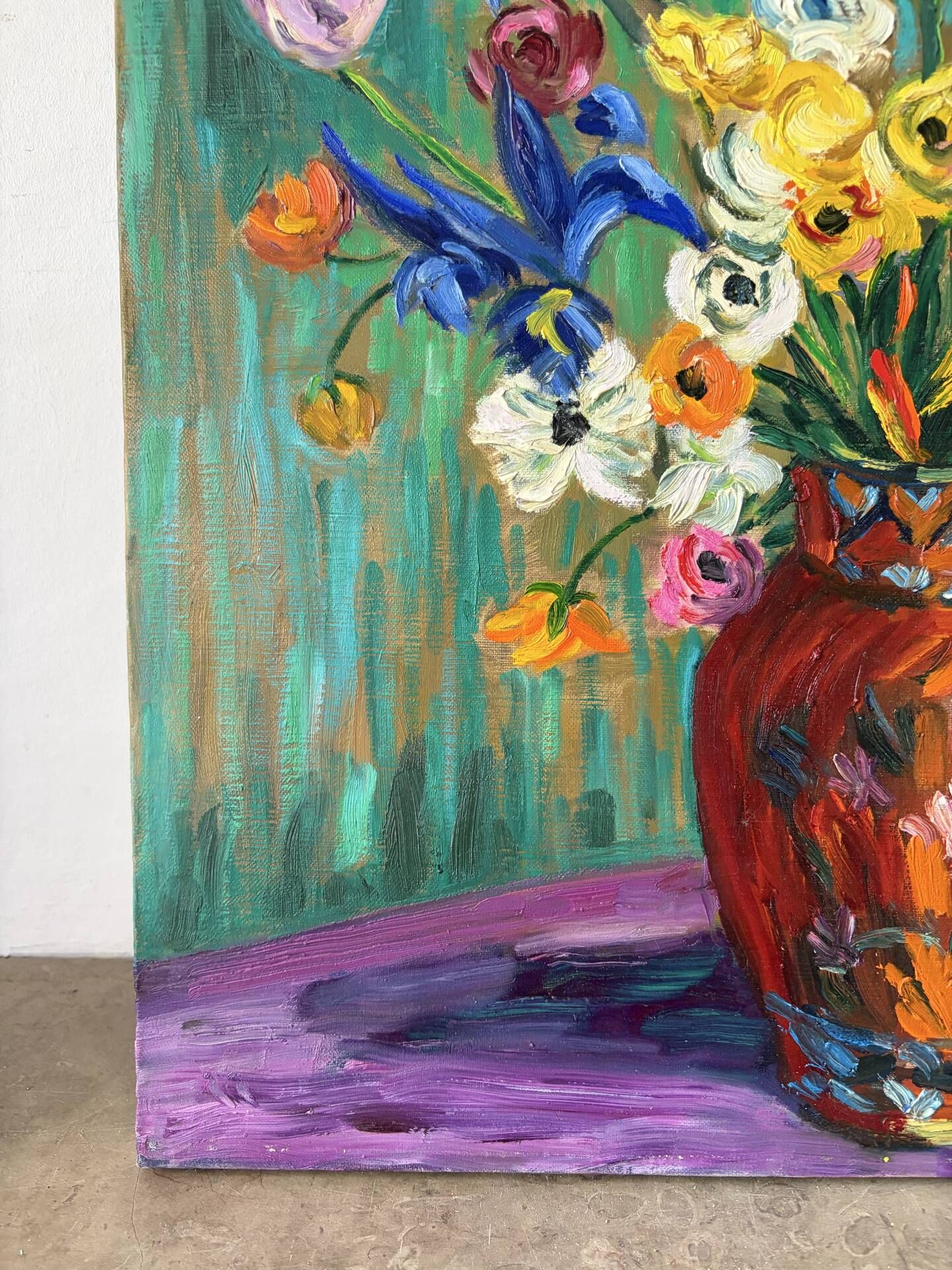 Tulips and iris, oil on canvas signed Gisèle Renaut 1978