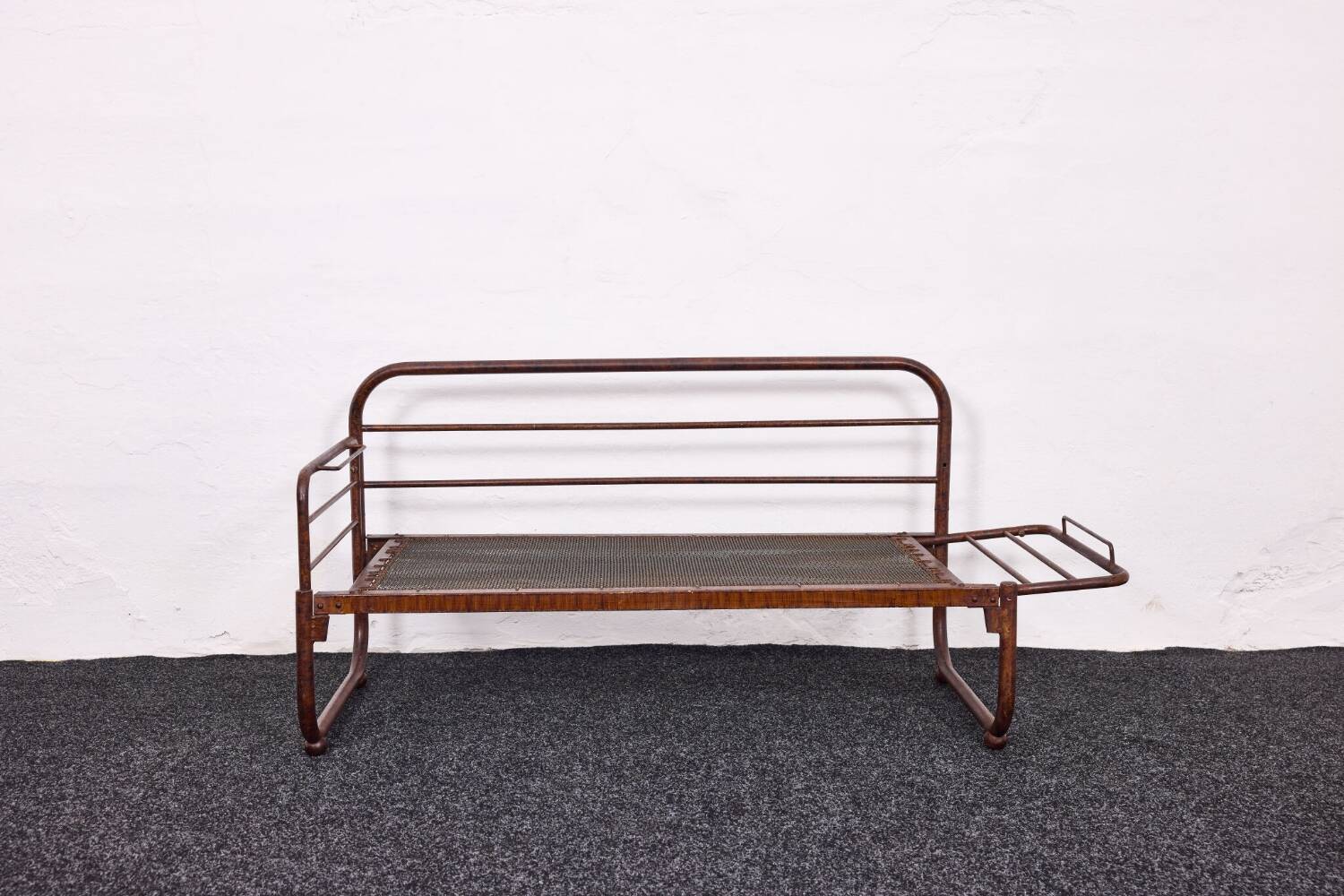 Canapé Bauhaus en acier tubulaire peint à la main par Franz Singer, années 1920 - Metz & Co