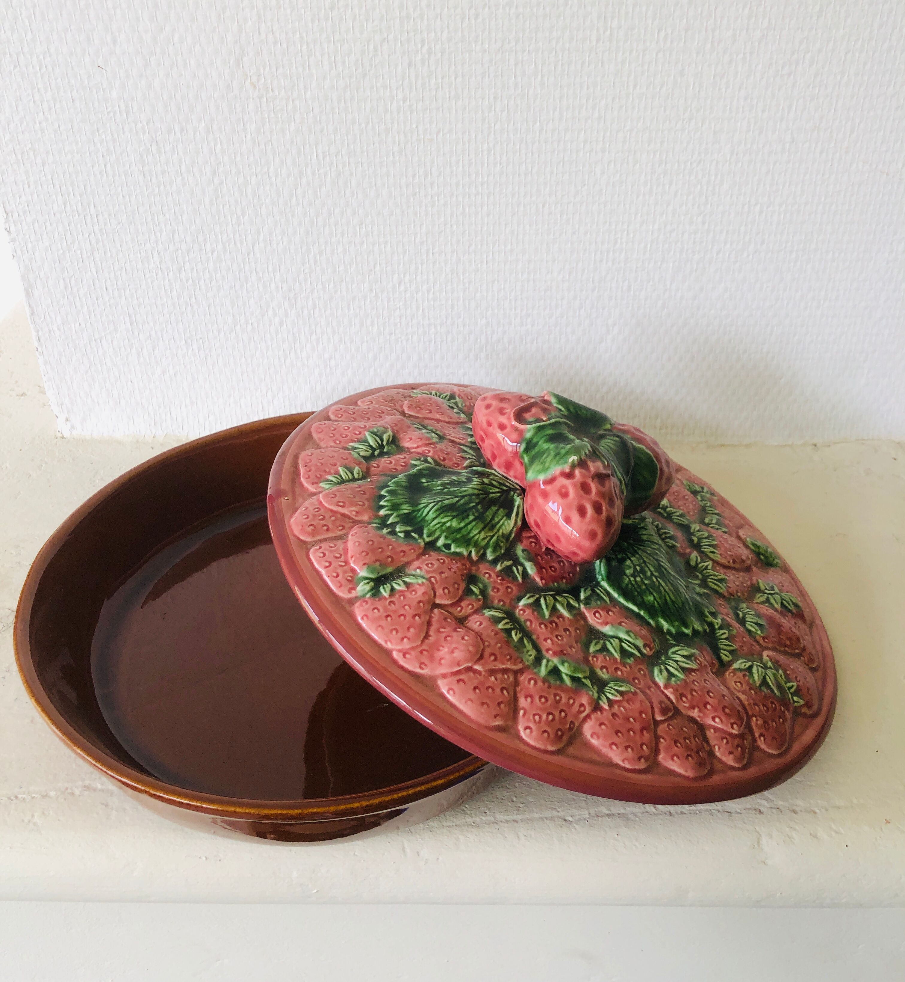 Plat à tarte en barbotine