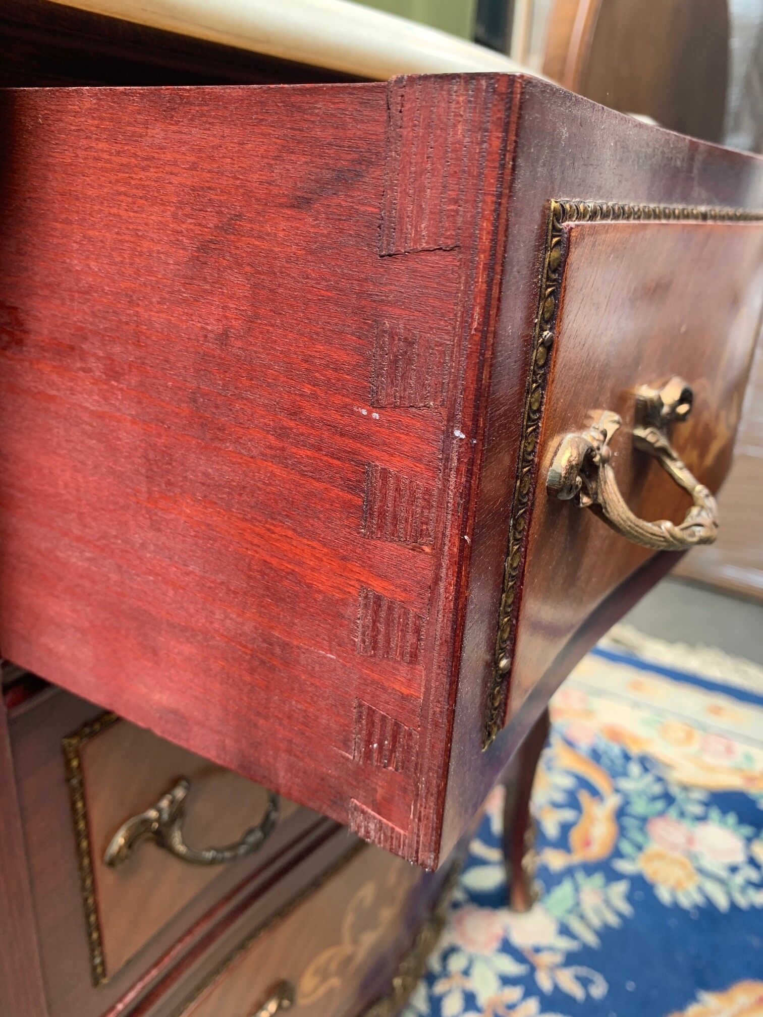 Commode de style Louis XV