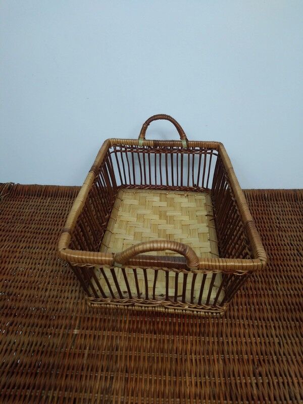 Wicker ectangle basket