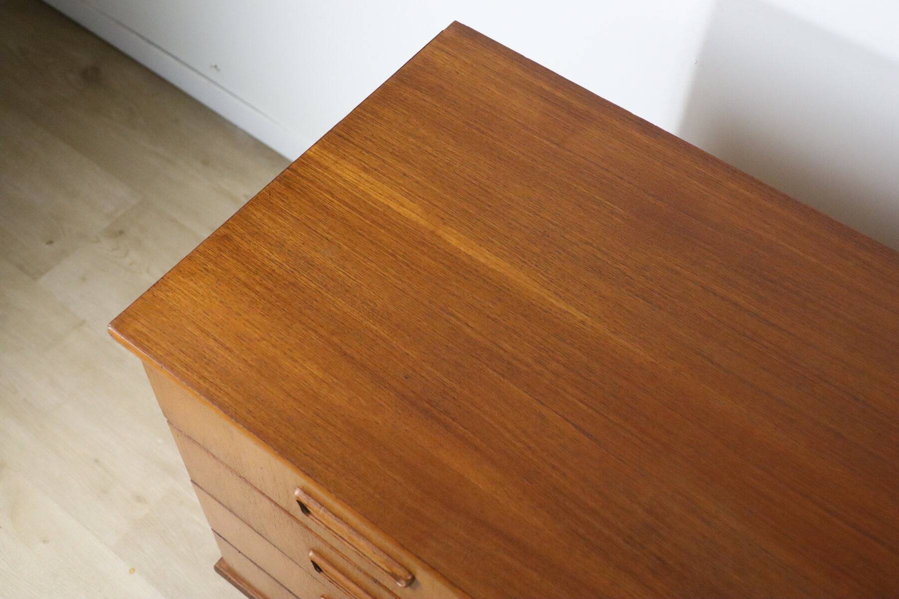 Scandinavian teak chest of drawers, 1960