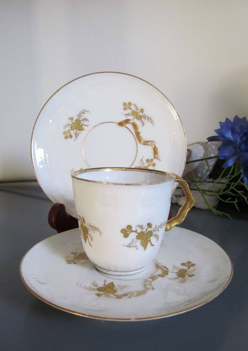 5 X Antique Limoges Porcelain Coffee Cups pairs Gold Ribbon Handle, 1890s