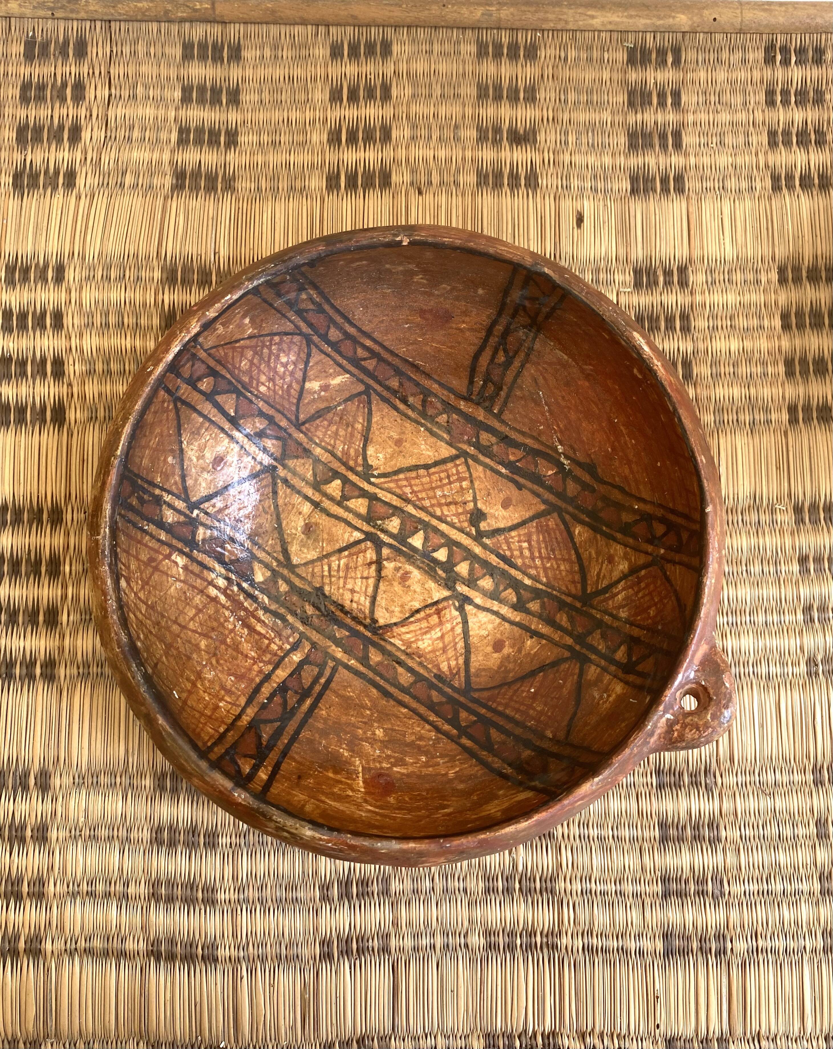 Berber dish, painted terracotta