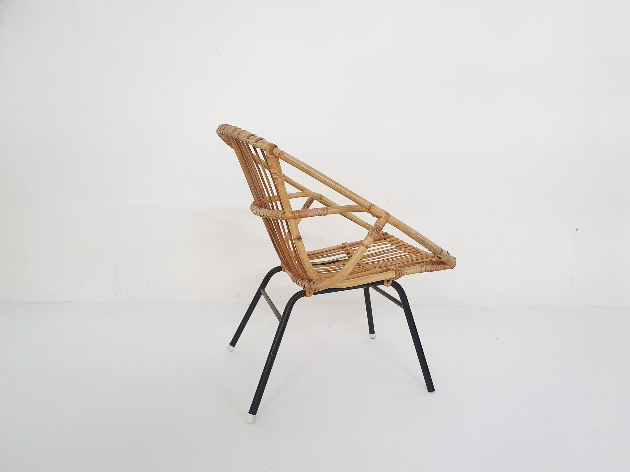 Rohe Noordwolde rattan and metal lounge chair, The Netherlands 1950's