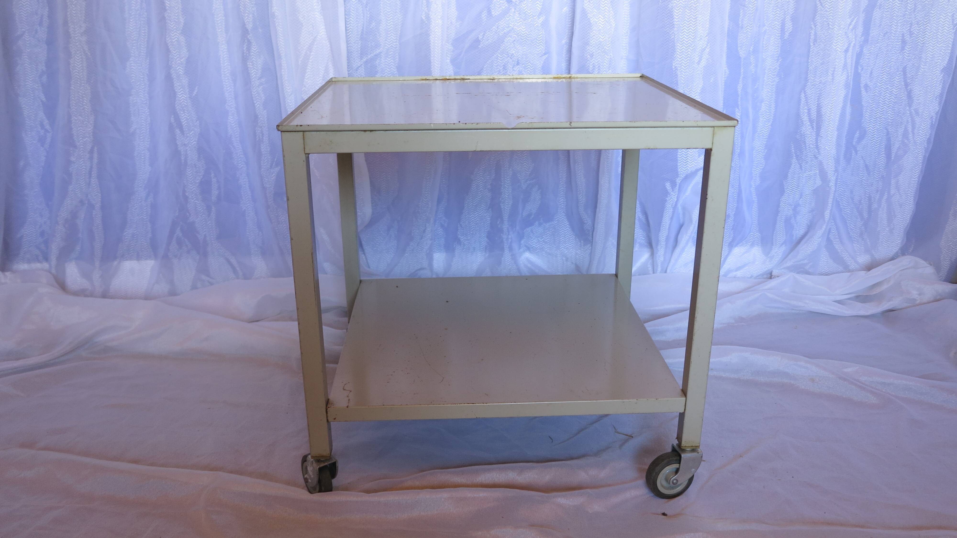 desserte roulante basse d'atelier