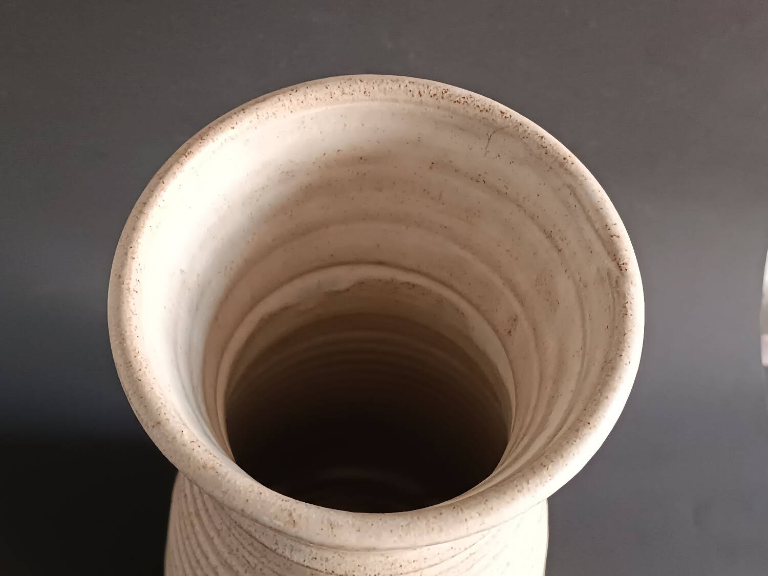 Vase en grès Broadstairs Studio Pottery