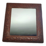 Espejo de pared de cuero. España, 1970s.