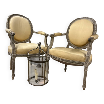 Pair of medallion armchairs
