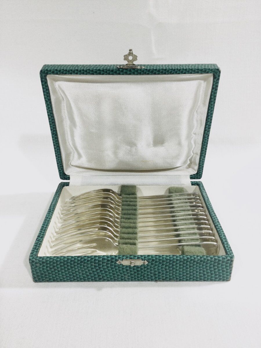 12 cake forks