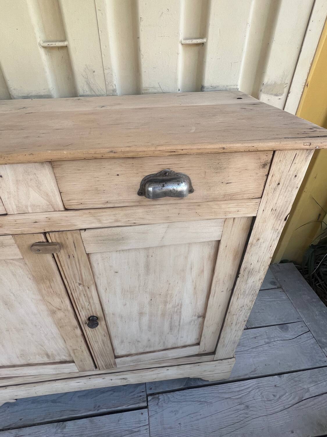 Parisian-style buffet