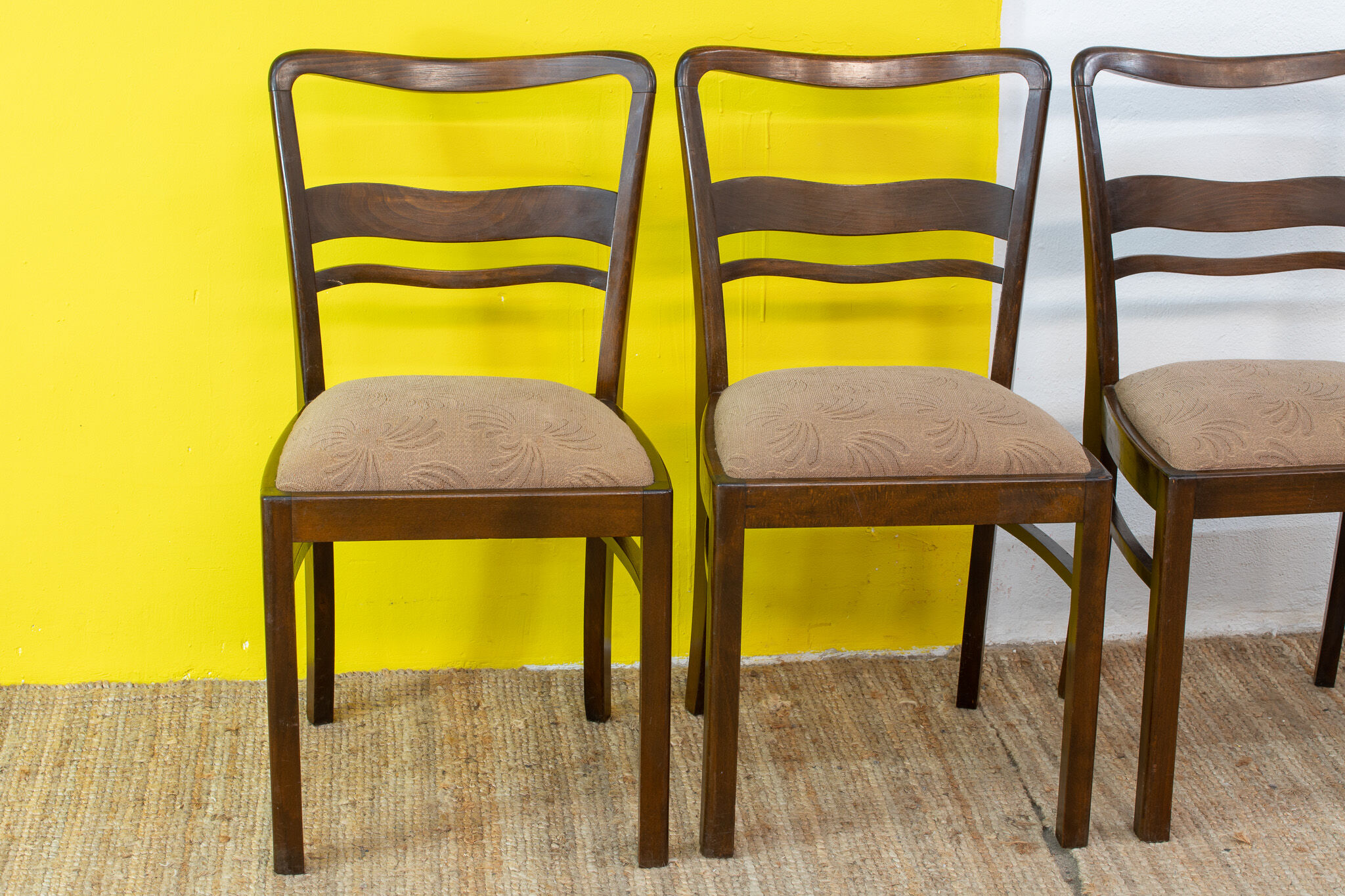 Set of 4 vintage Scandinavian chairs – 45 cm